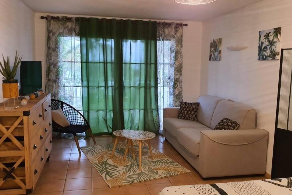 Cosy, Vue Sur Villages Anne Chèques Acceptés Appartement Sainte-Anne (Grande-Terre)